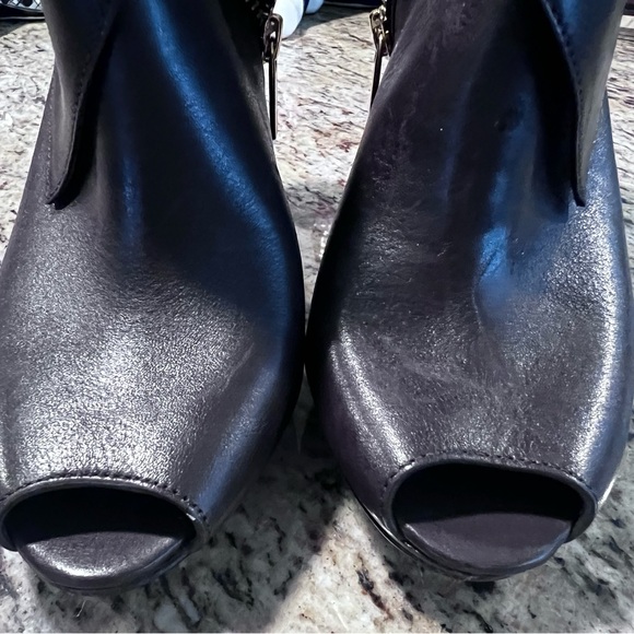 New MICHAEL Michael Kors Brown Leather Ankle Boot 8M Open Toe - Picture 6 of 14